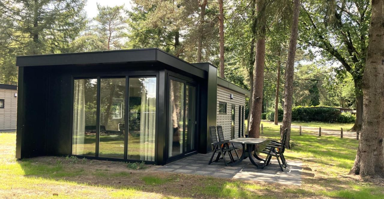 Vakantiepark Hertenhorst Beekbergen Bagian luar foto