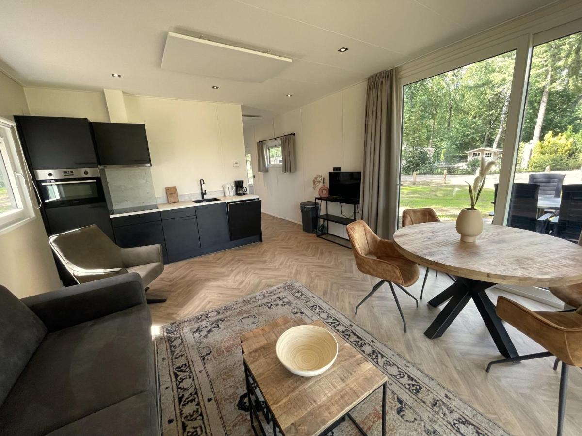 Vakantiepark Hertenhorst Beekbergen Bagian luar foto