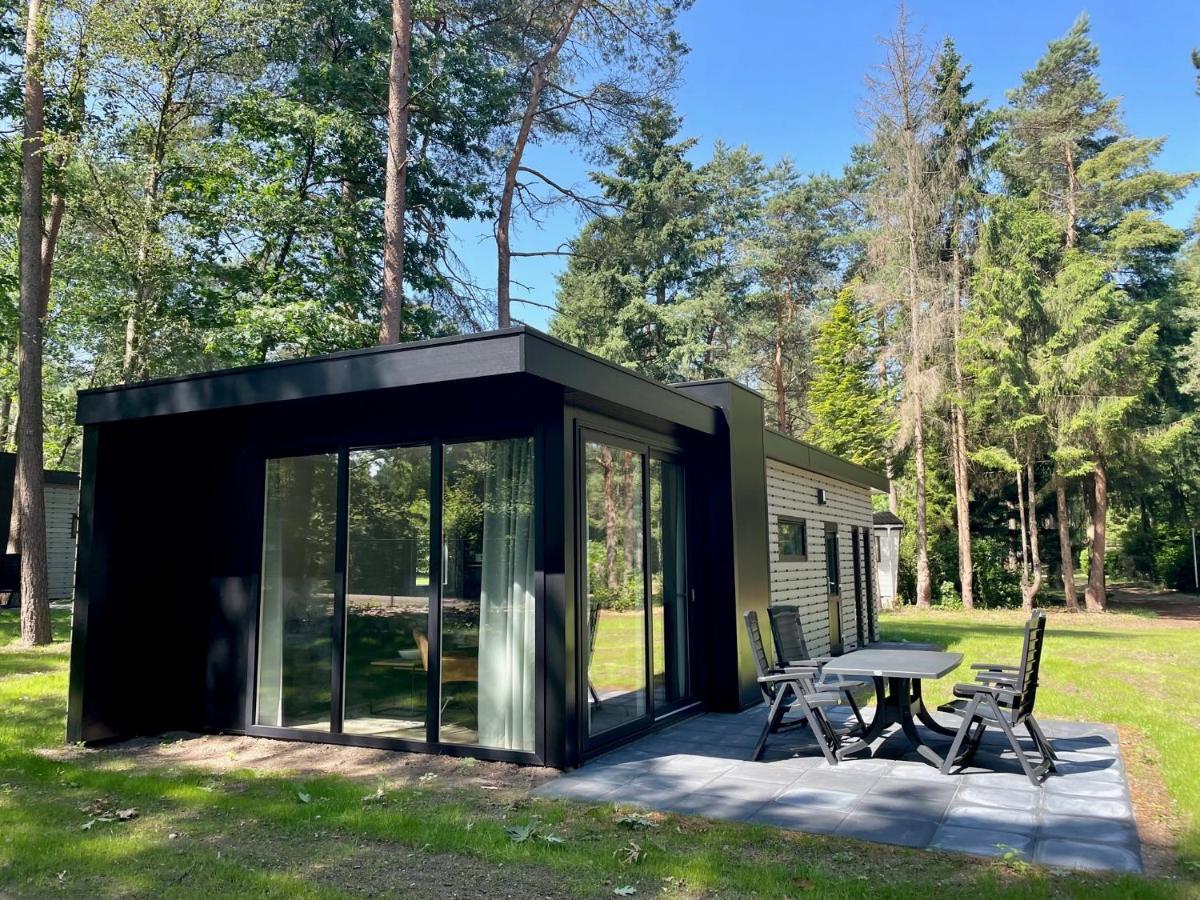 Vakantiepark Hertenhorst Beekbergen Bagian luar foto