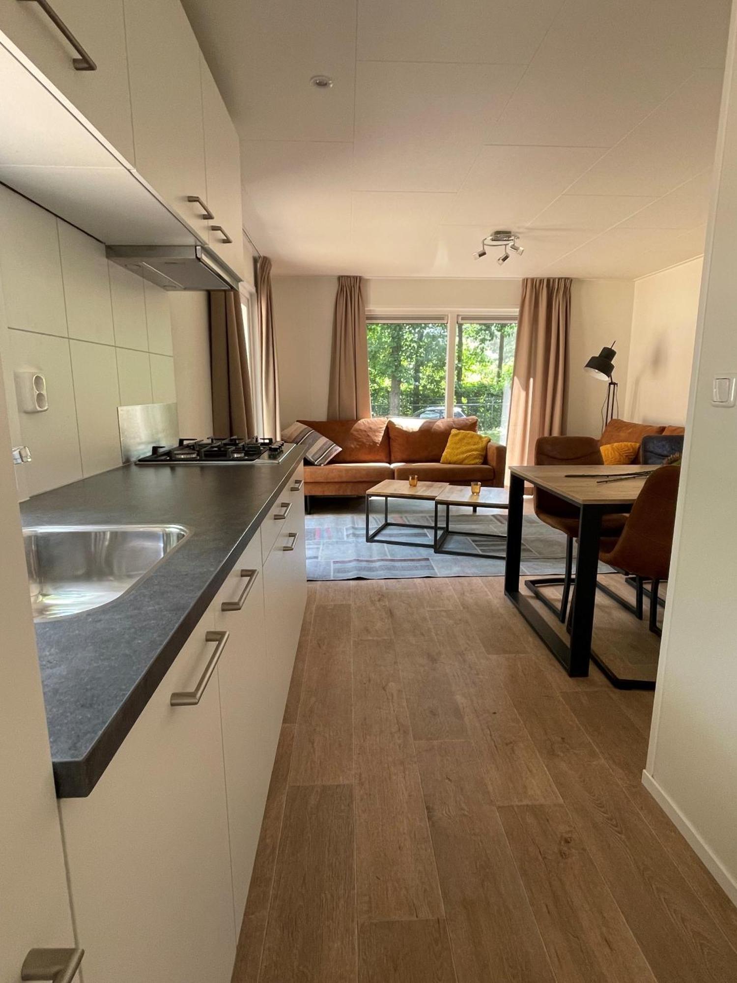Vakantiepark Hertenhorst Beekbergen Bagian luar foto