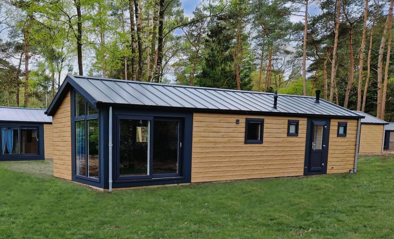 Vakantiepark Hertenhorst Beekbergen Bagian luar foto